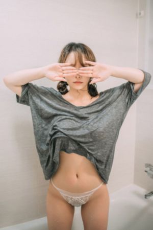现在是和爱的人在一起吗完整版_在线观看免费版